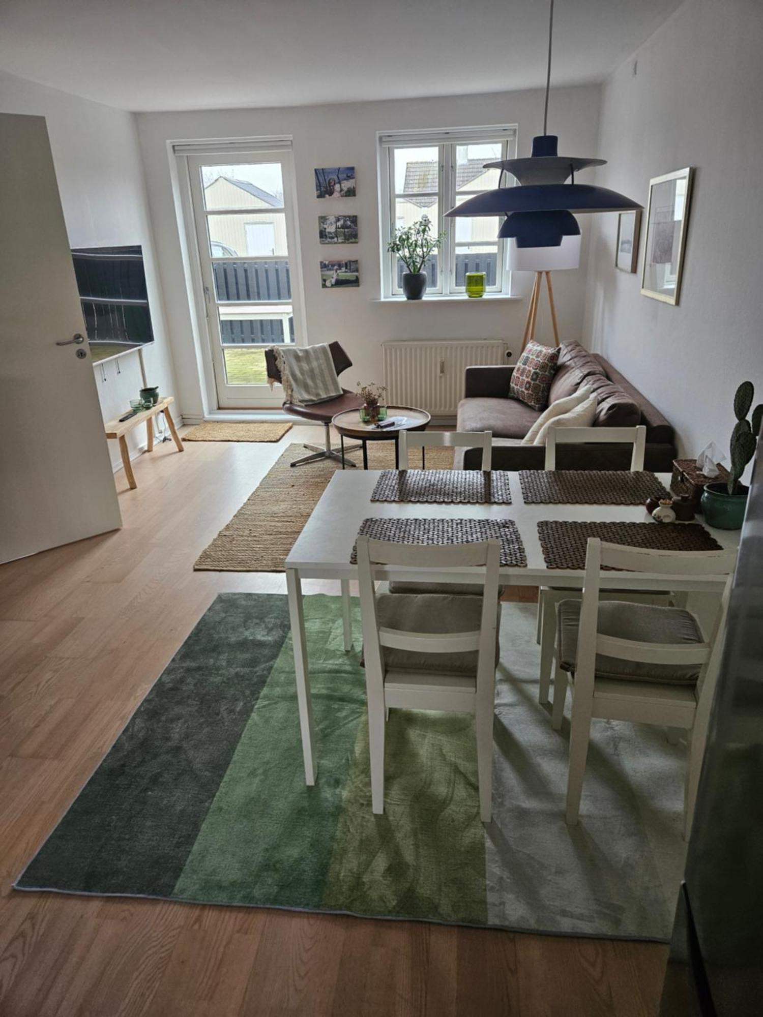B Med Dejlig Privat Gardhave Pa Thuro Kaeledyr Er Ikke Gratis Og Skal Tilfojes Apartment Svendborg